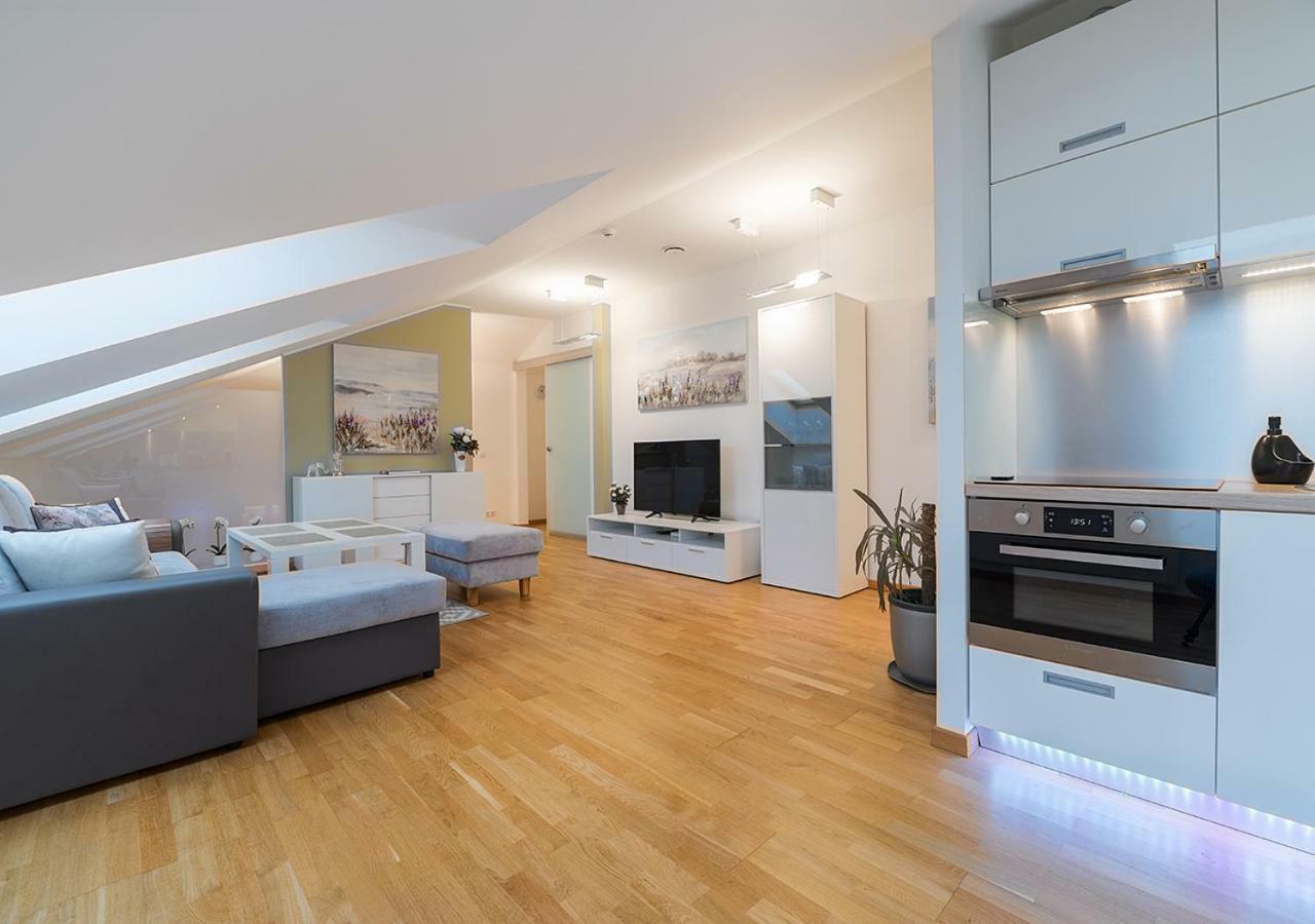 Rooftop Apartments ทาลลินน์ ภายนอก รูปภาพ